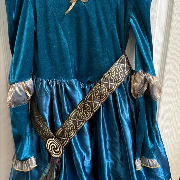 Disney Parks MERIDA Dress Costume Girl Sz Large Includes Bow Quiver Arrows Purse - Picture 2 of 10